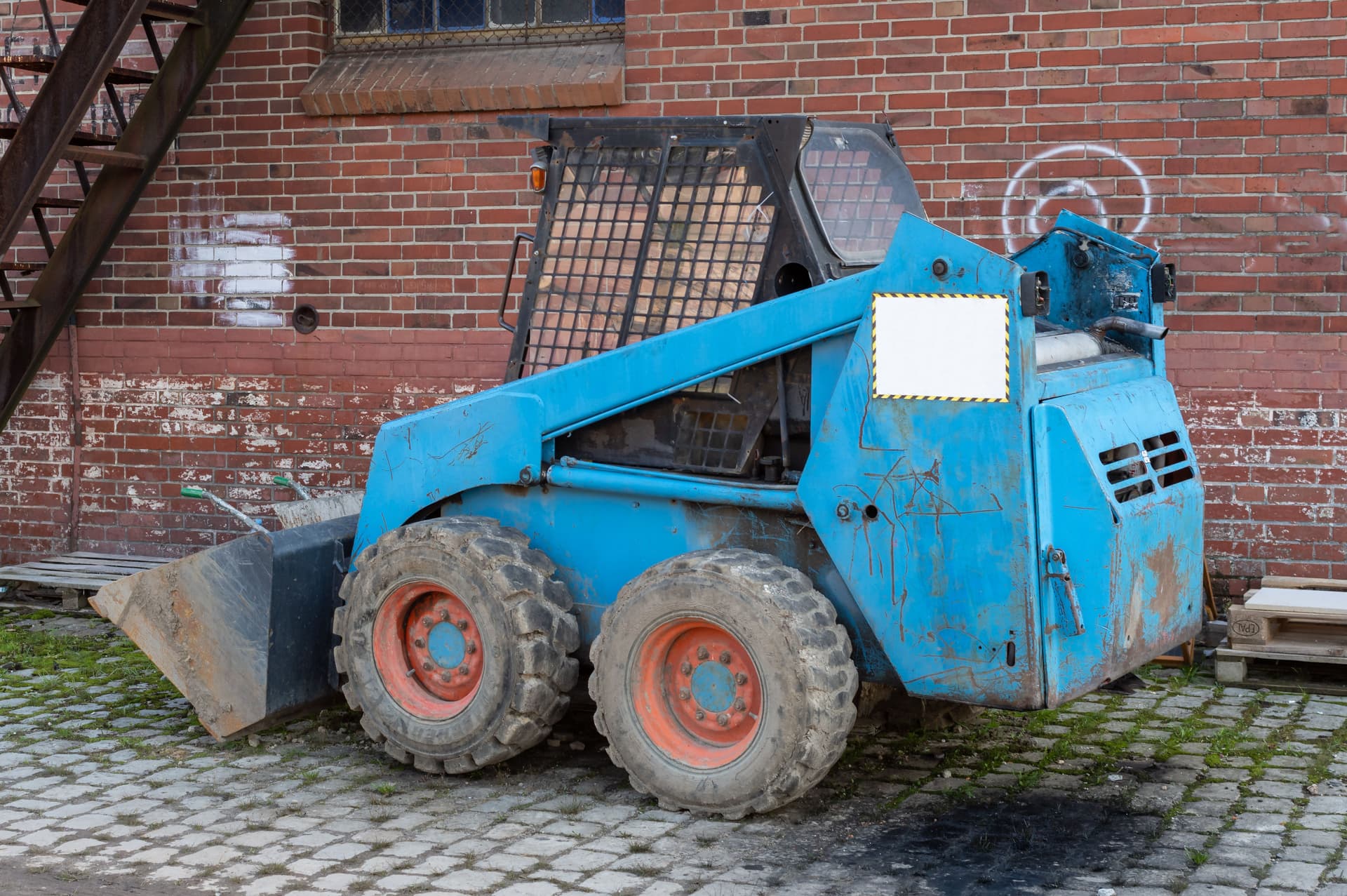 New Holland skid steer loader